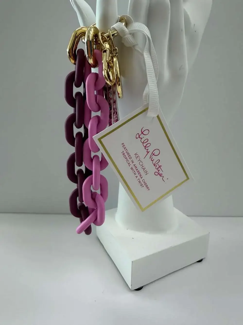 Lilly Pulitzer Chain Link Keychain in Amarena Cherry